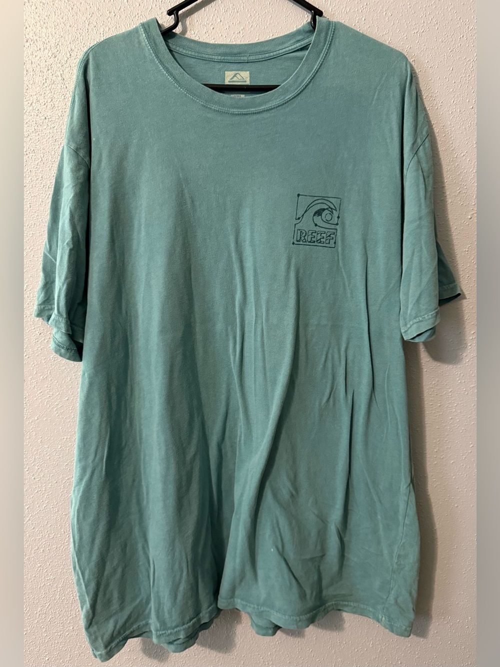 Reef Men's Short Sleeve Tee in Seafoam